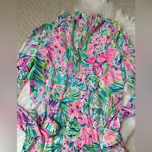 Lilly Pulitzer Justine Luxletic Popover UPF 50 in Lilly’s Favorite Things M